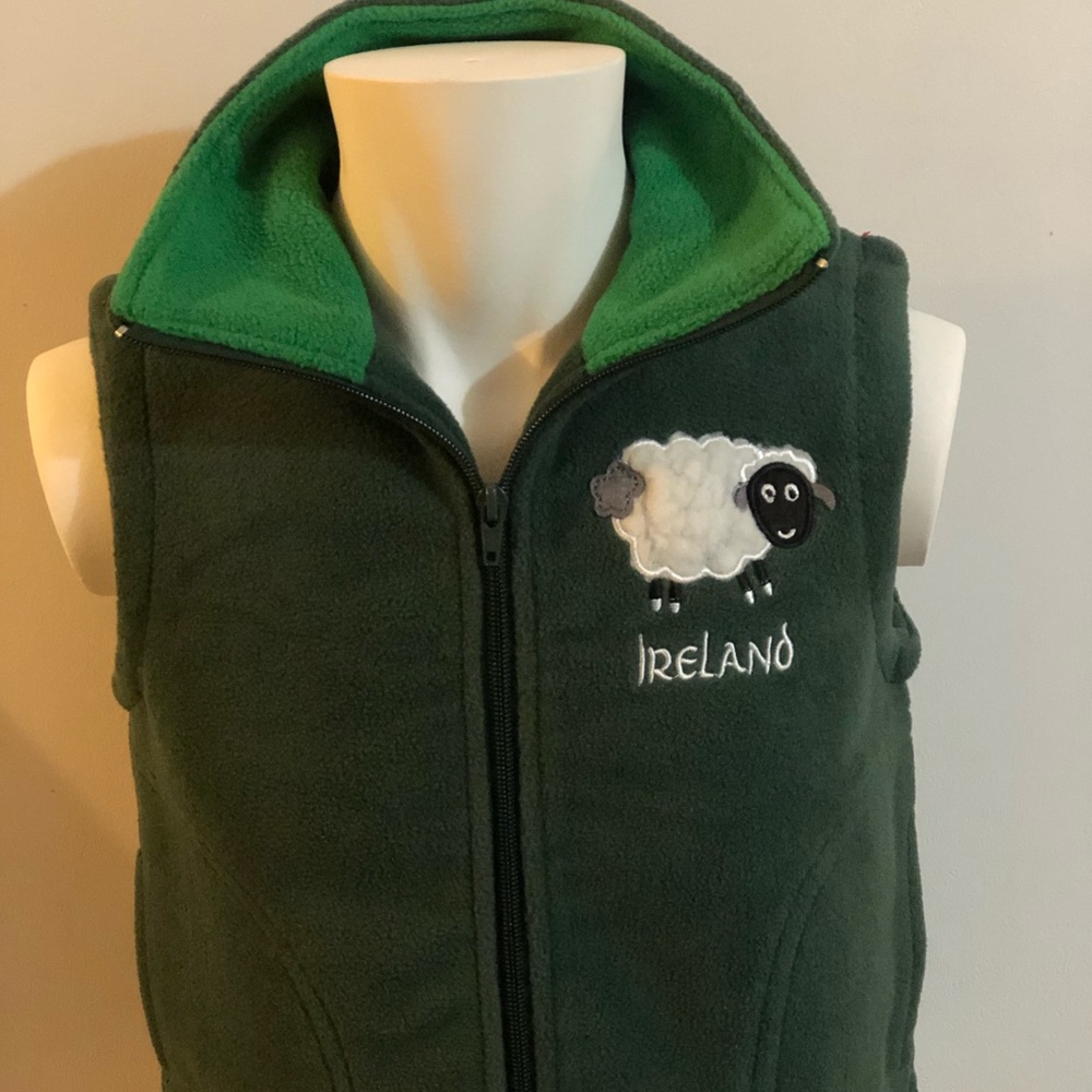 Irish kids vest size 5Y